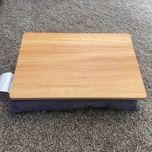Lap desk